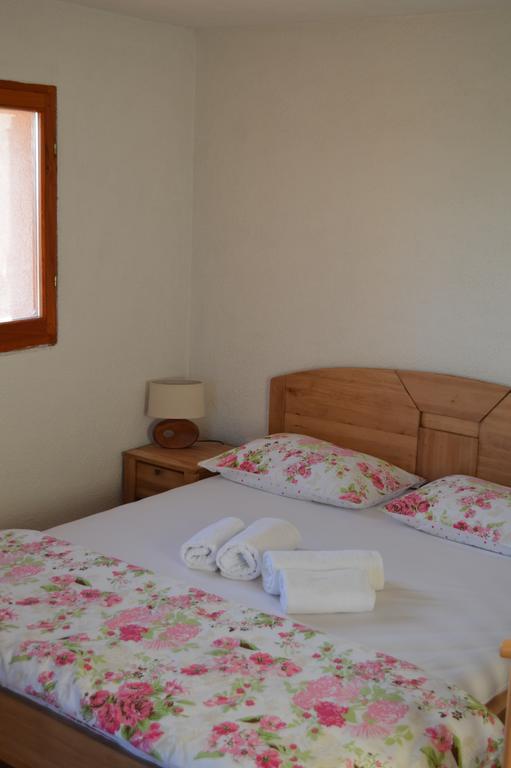 Villa Mara - Secluded House With Breathtaking View- Seline, Starigrad Paklenica Eksteriør bilde