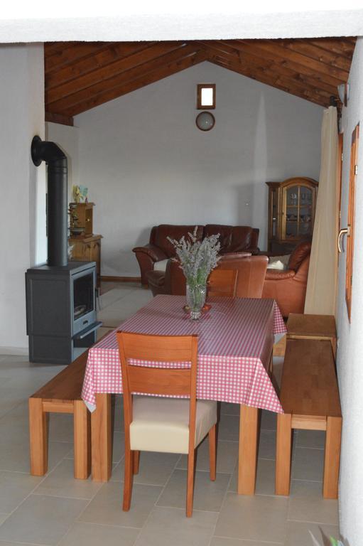 Villa Mara - Secluded House With Breathtaking View- Seline, Starigrad Paklenica Eksteriør bilde